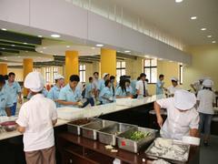 企業后勤管理專業服務 上海冠實餐飲企業管理公司的貼心之道